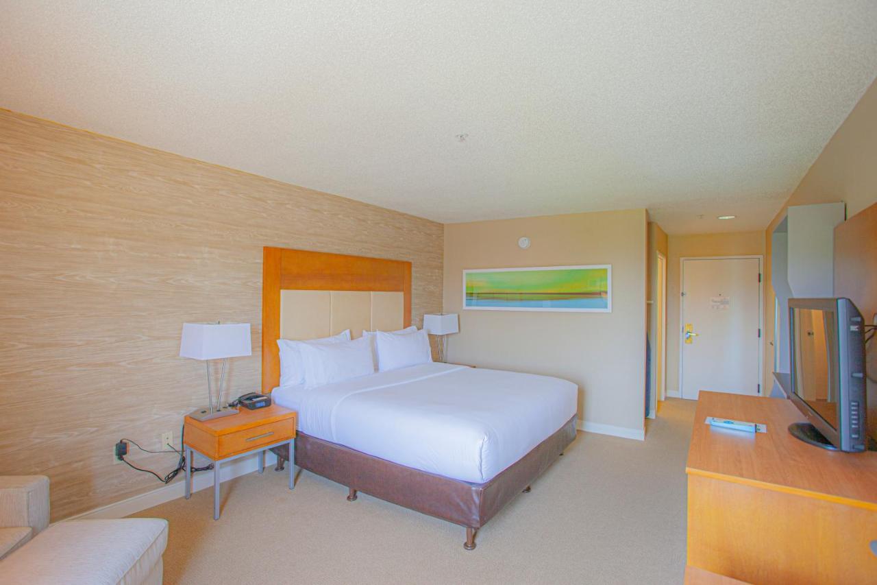 Holiday Inn & Suites Spring - The Woodlands Bagian luar foto